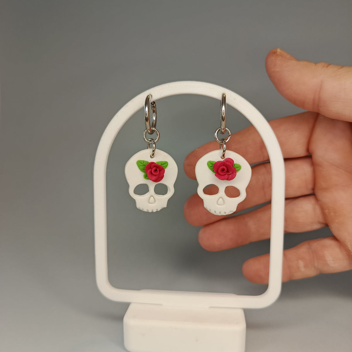 Pendientes Calavera blanca con rosa